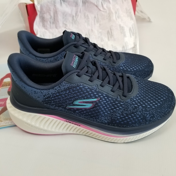 Skechers Rosylyn Go Walk Max Cushioning Arch Fit Shoes Sneakers 10.5 Worn 1X